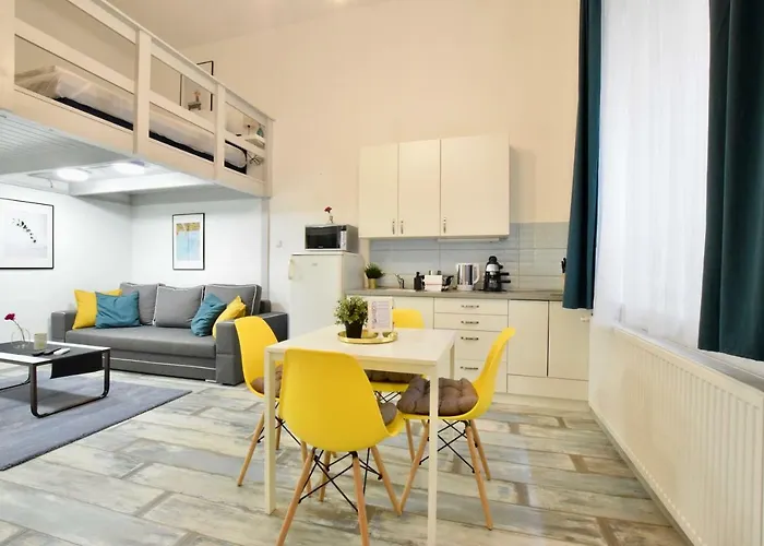 Standard By Hi5 - Akacfa 59 Budapest