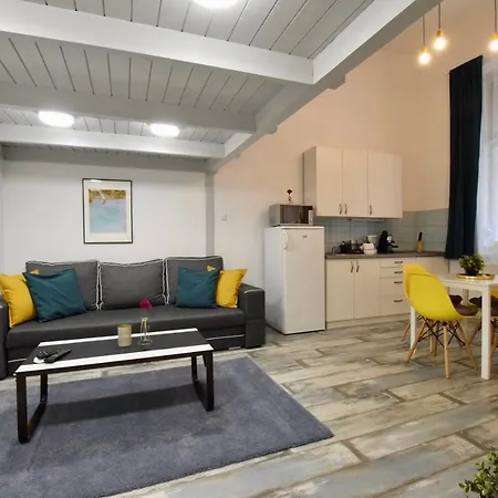 Standard By Hi5 - Akacfa 59 Apartmán *