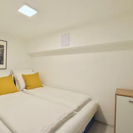 Standard By Hi5 - Akacfa 59 Apartment