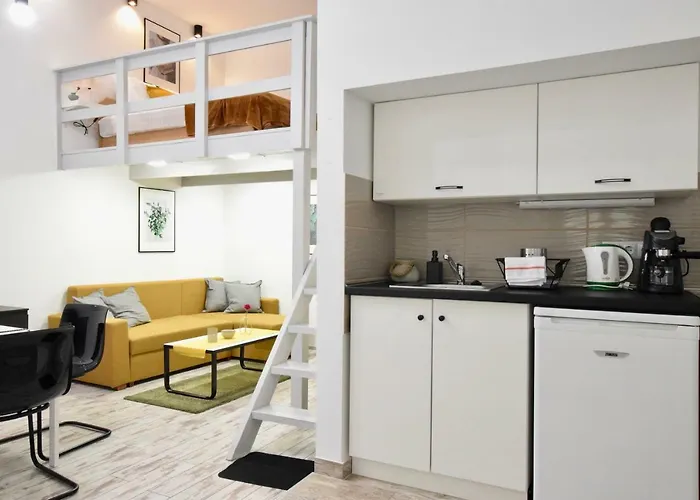 Standard By Hi5 - Akacfa 59 Budapeşte