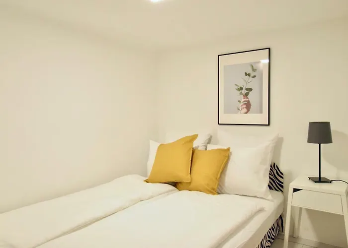 Standard By Hi5 - Akácfa 59